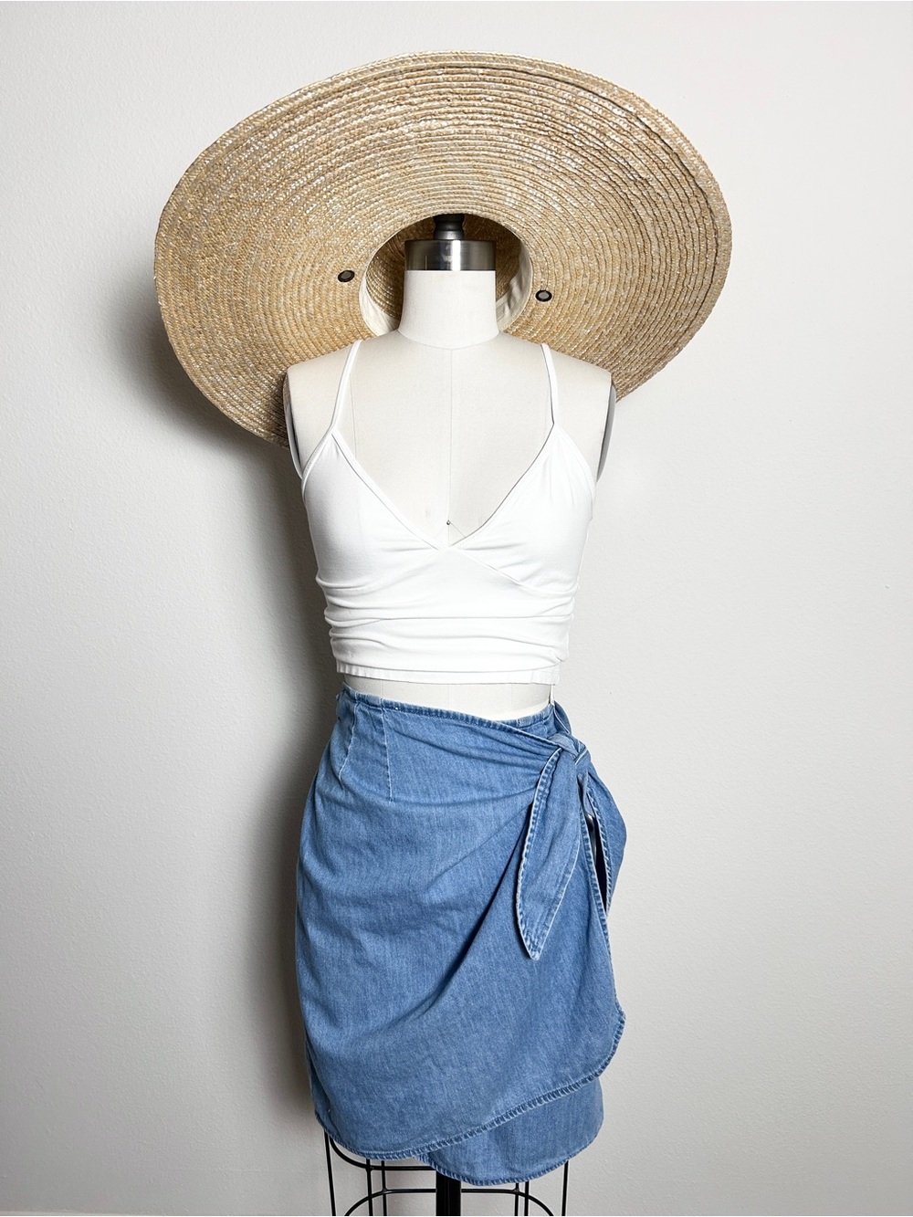 VTG Petite Sophisticate Chambray Wrap Skirt 100% Cotton Light Wash Cottagecore 6
